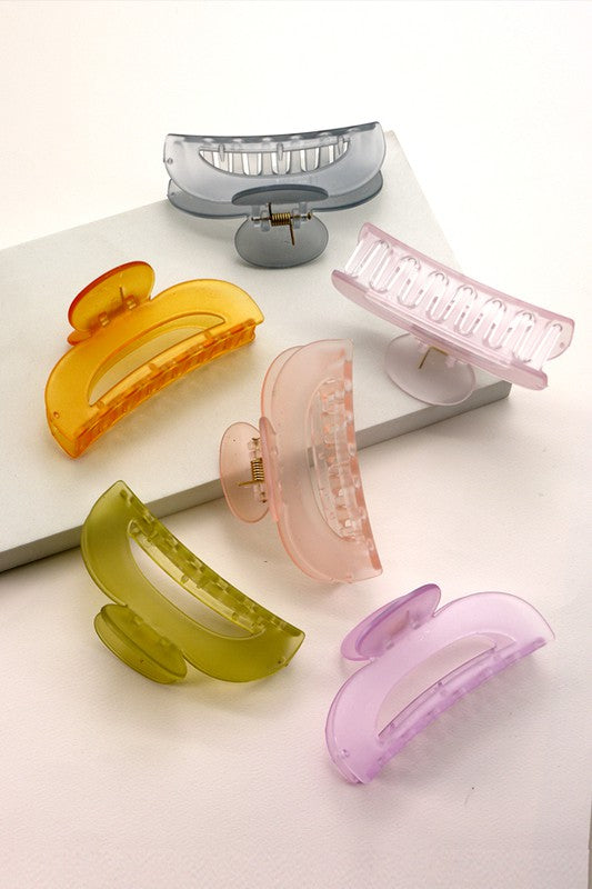 Teton Translucent Claw Hair Clip