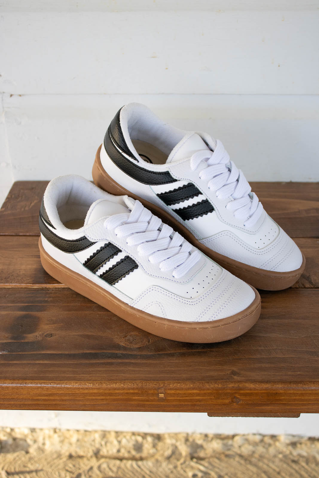 Miela White & Black Sneakers