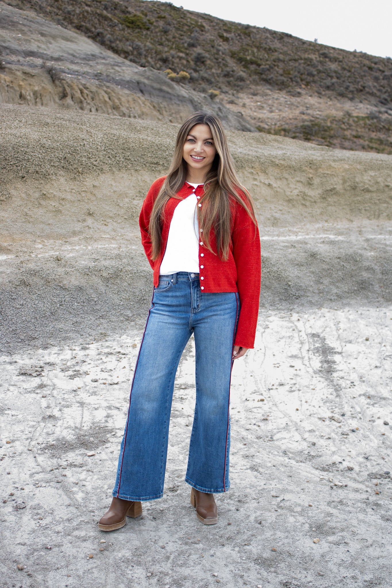 Mesa Side Piping Wide Leg Crop Jeans