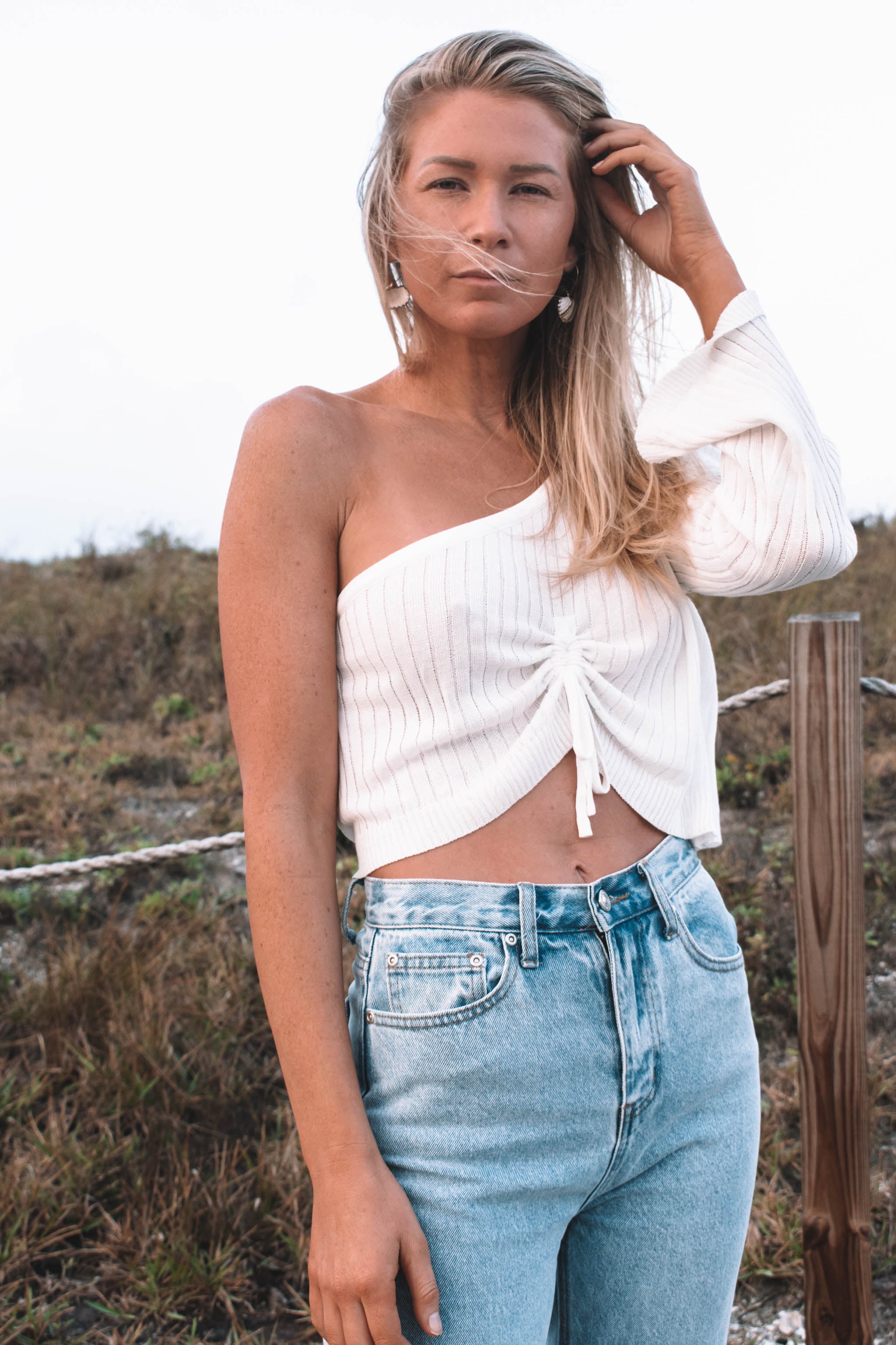 Osorno One Shoulder Sweater