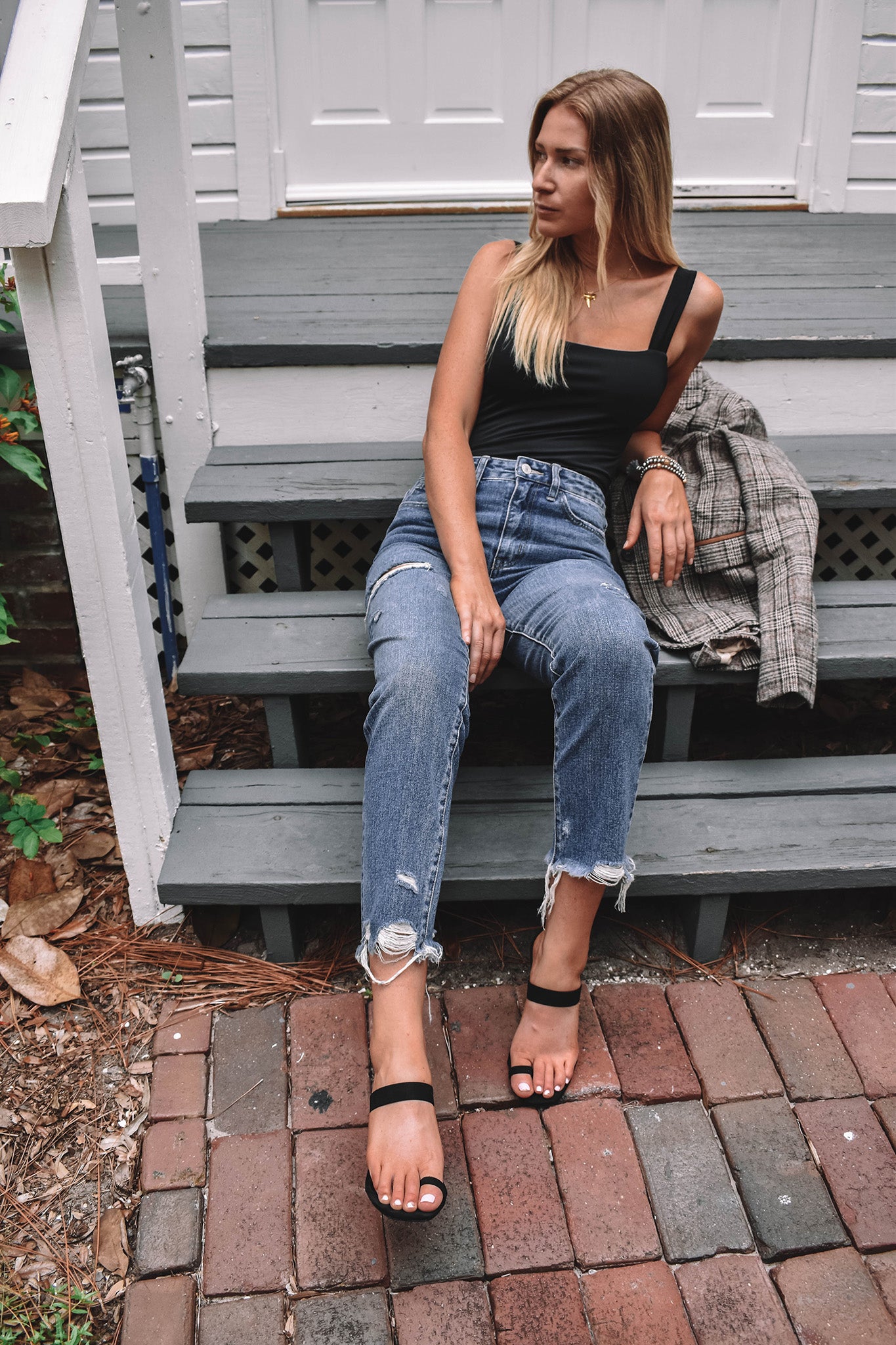 Darby Distressed Boyfriend Jean