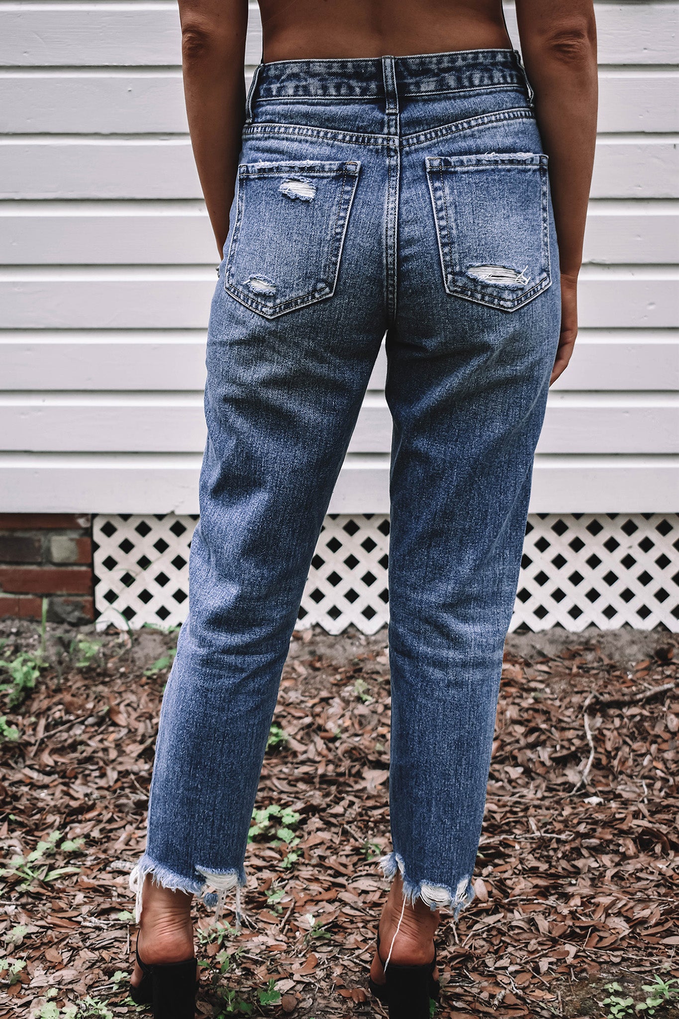 Darby Distressed Boyfriend Jean
