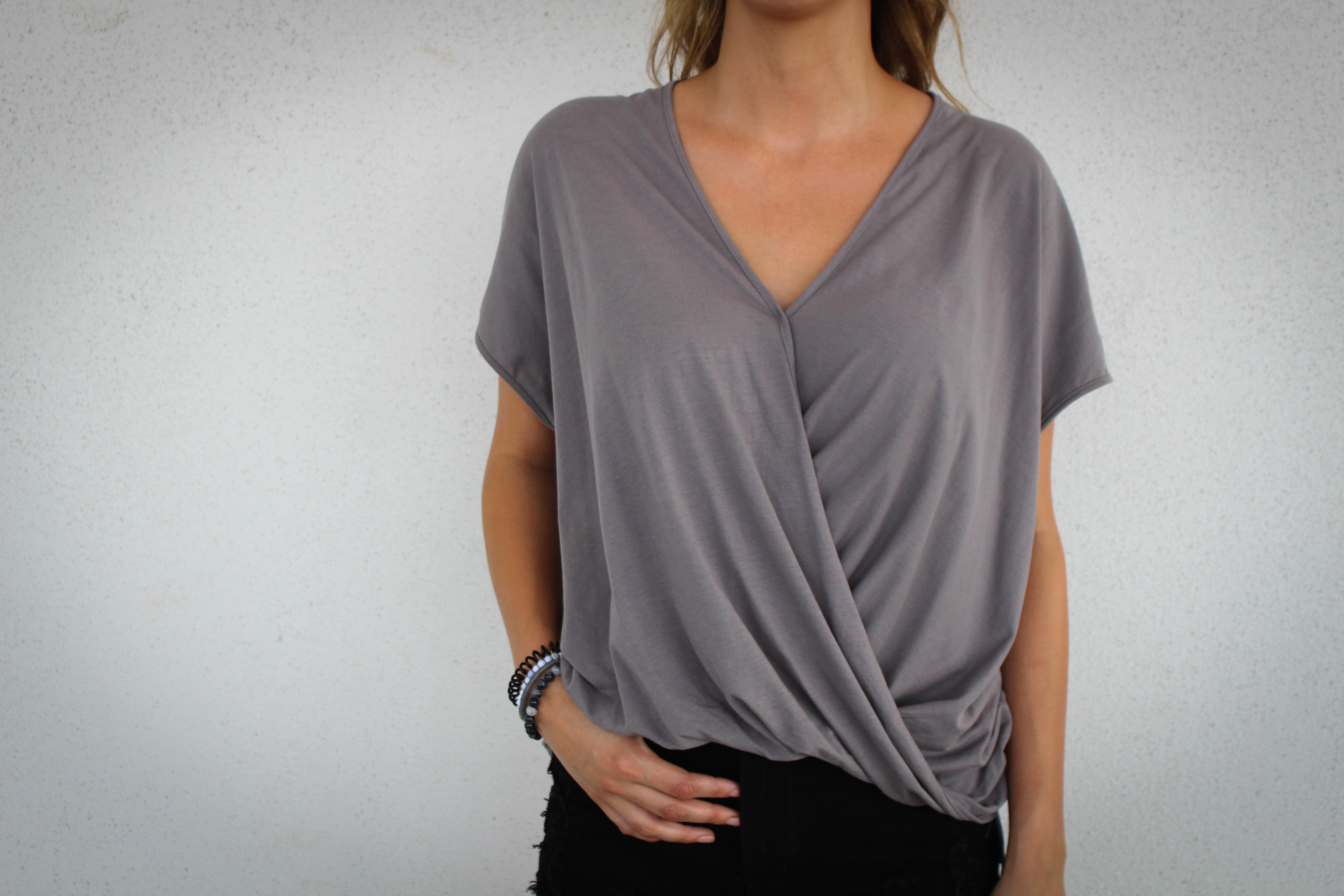 Channelside Top - CHARCOAL