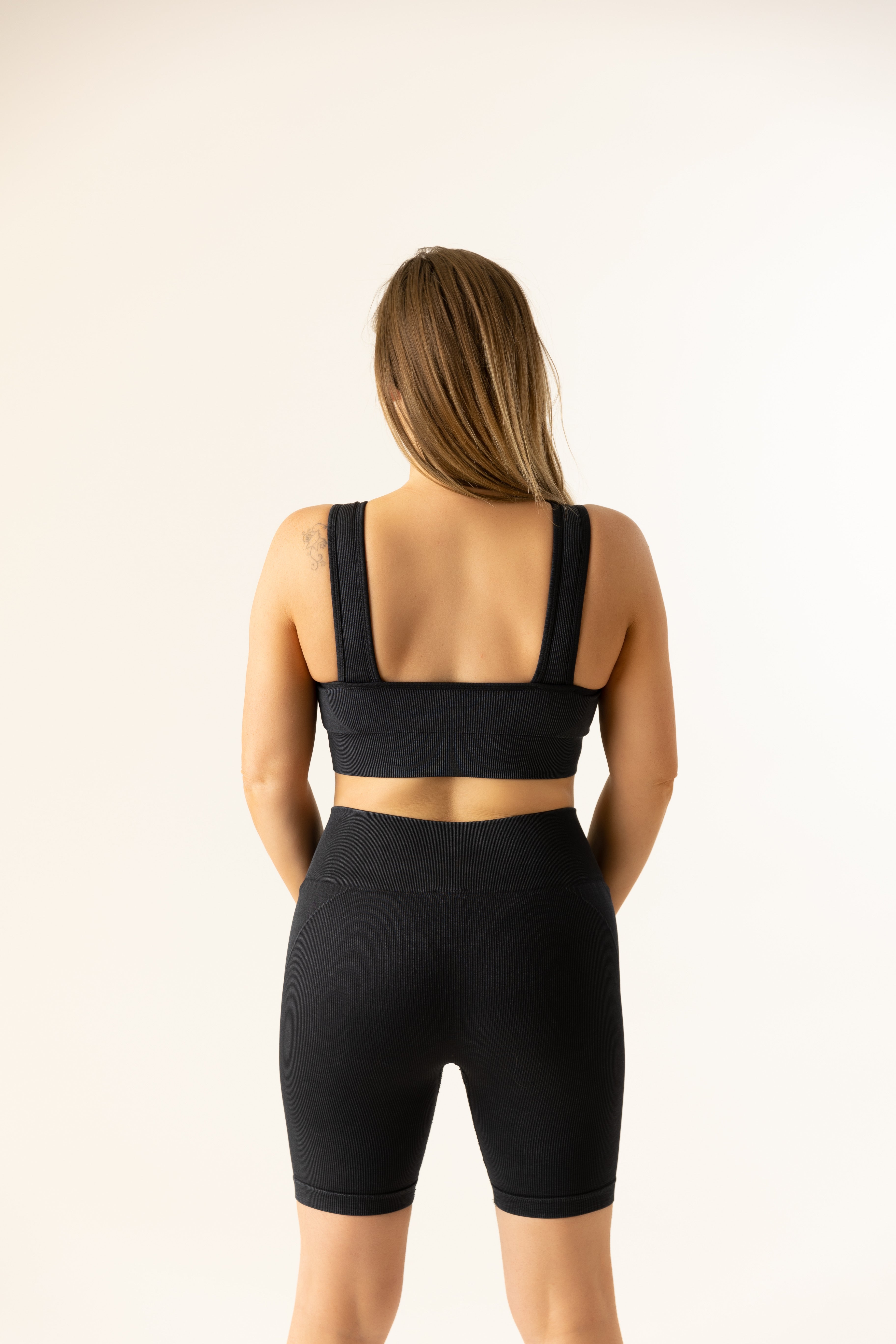 Carisa Ribbed Sports Bra