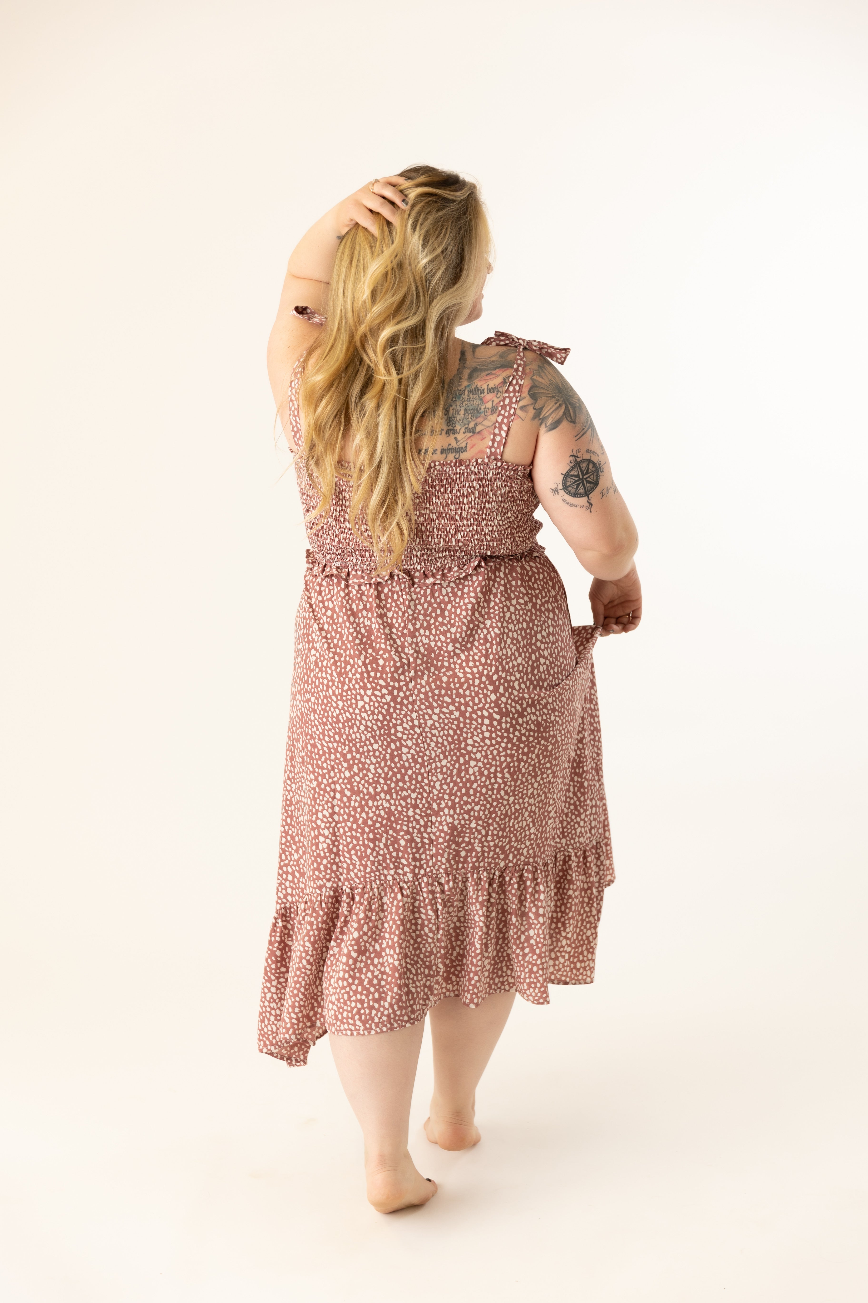 Hailey Midi Dress Curvy