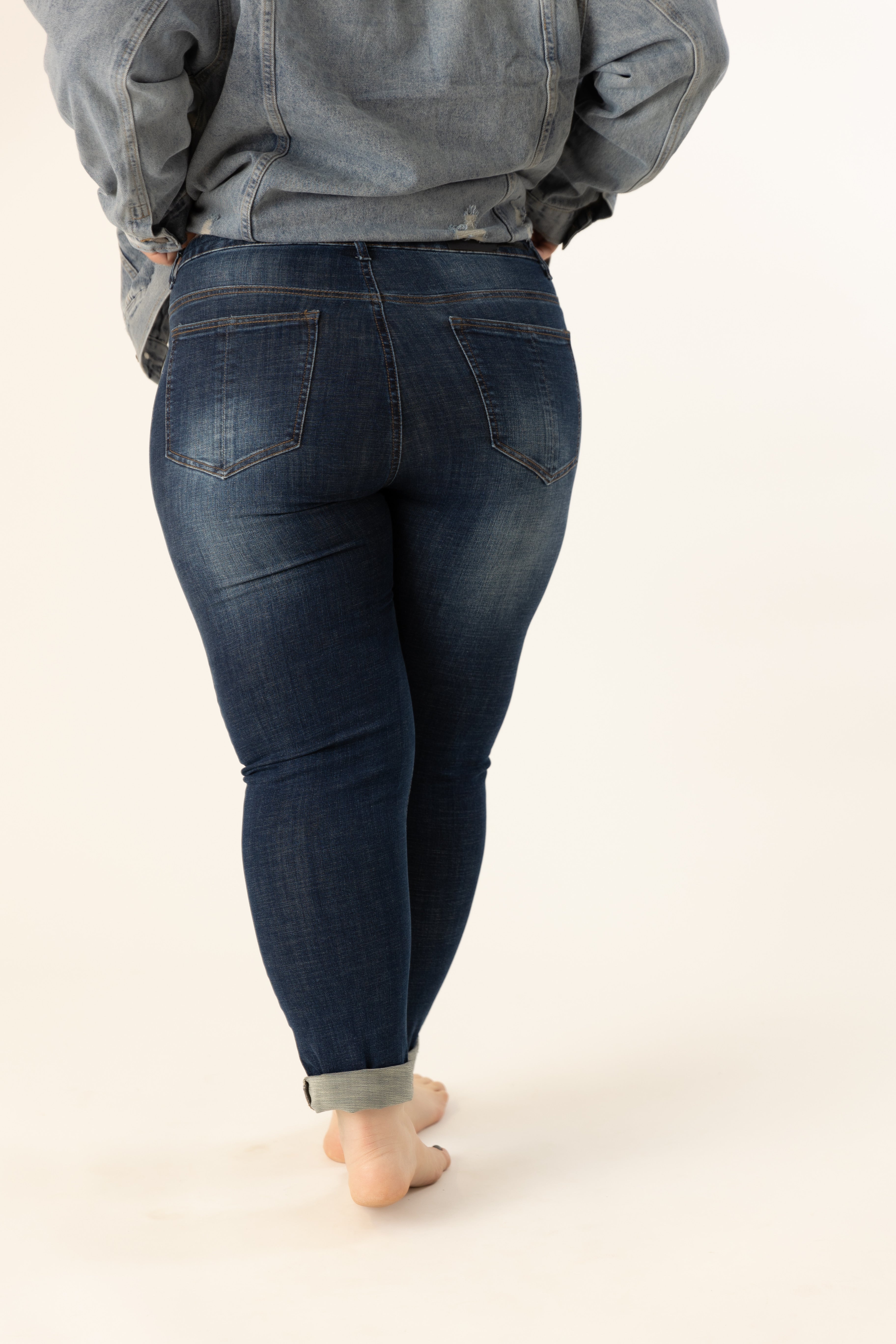 Koko Mid Rise Skinny Curvy
