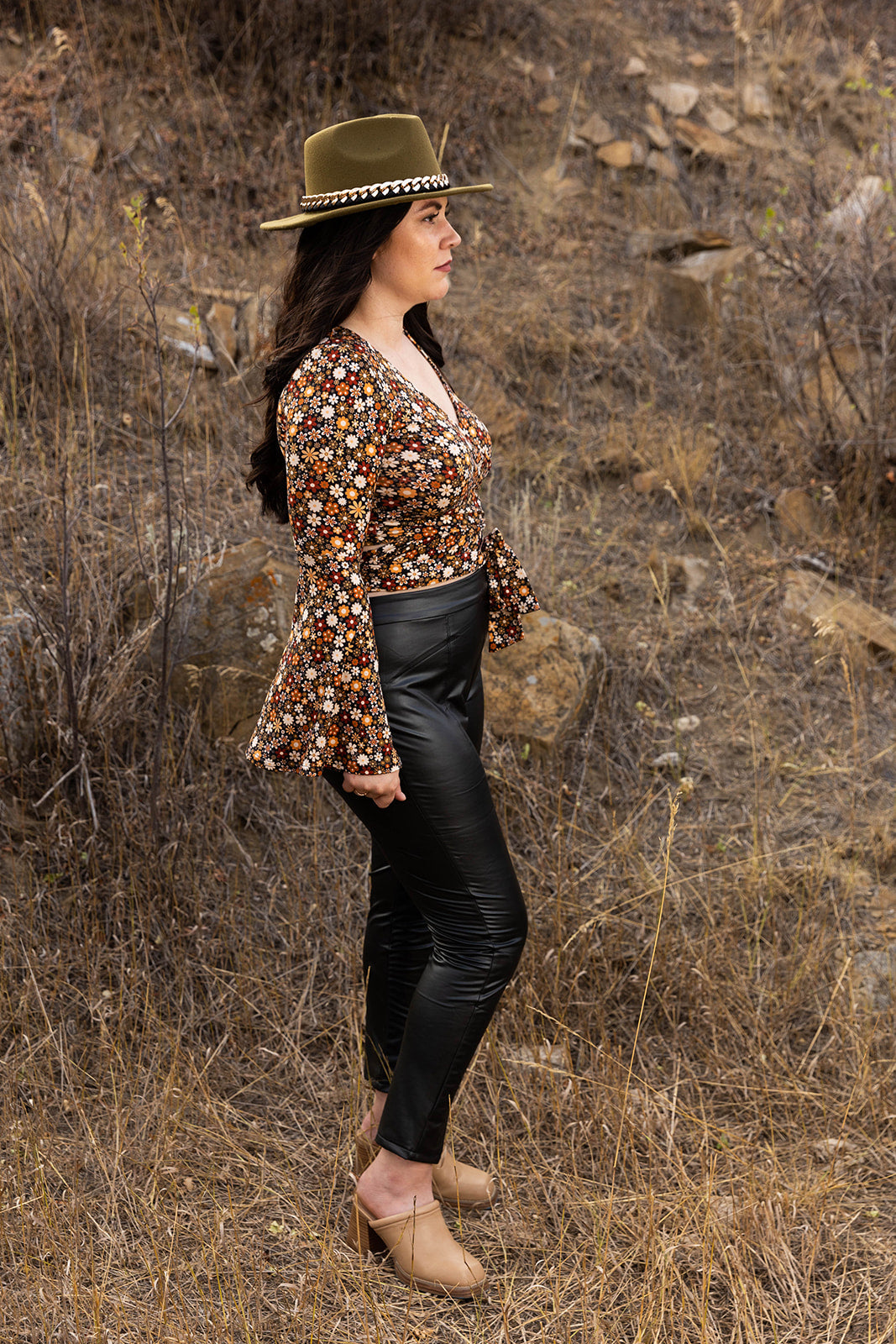 Poppy Bell Sleeve Floral Crop