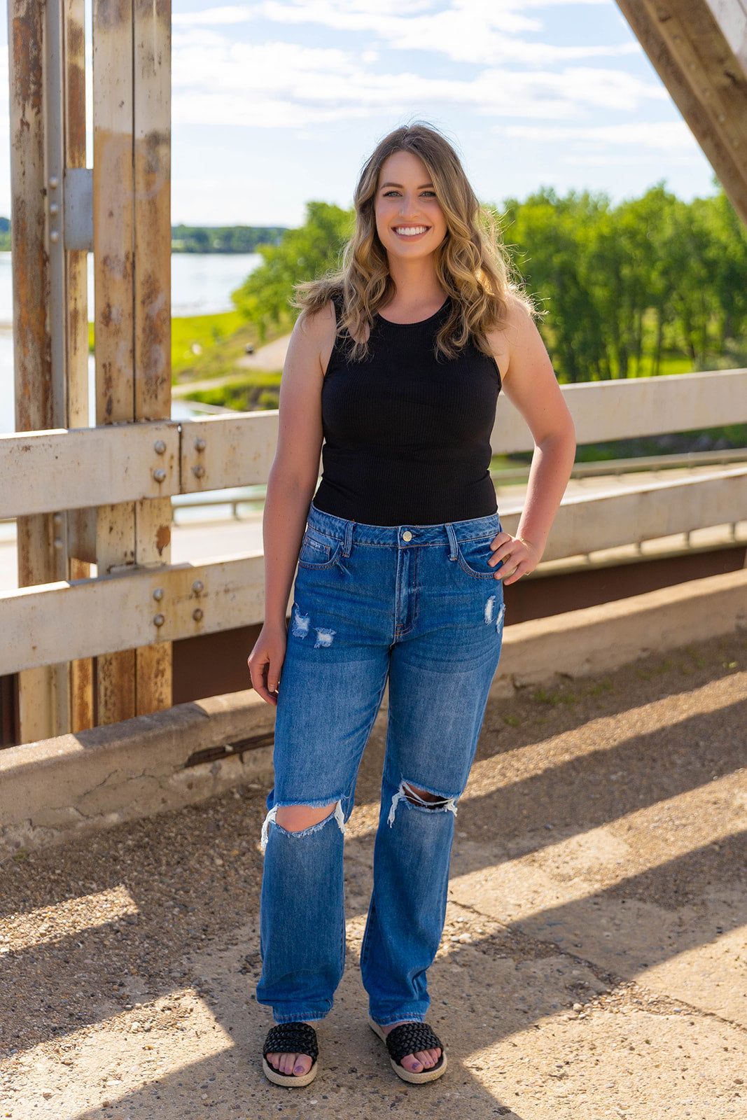 Jenny Distressed Jean
