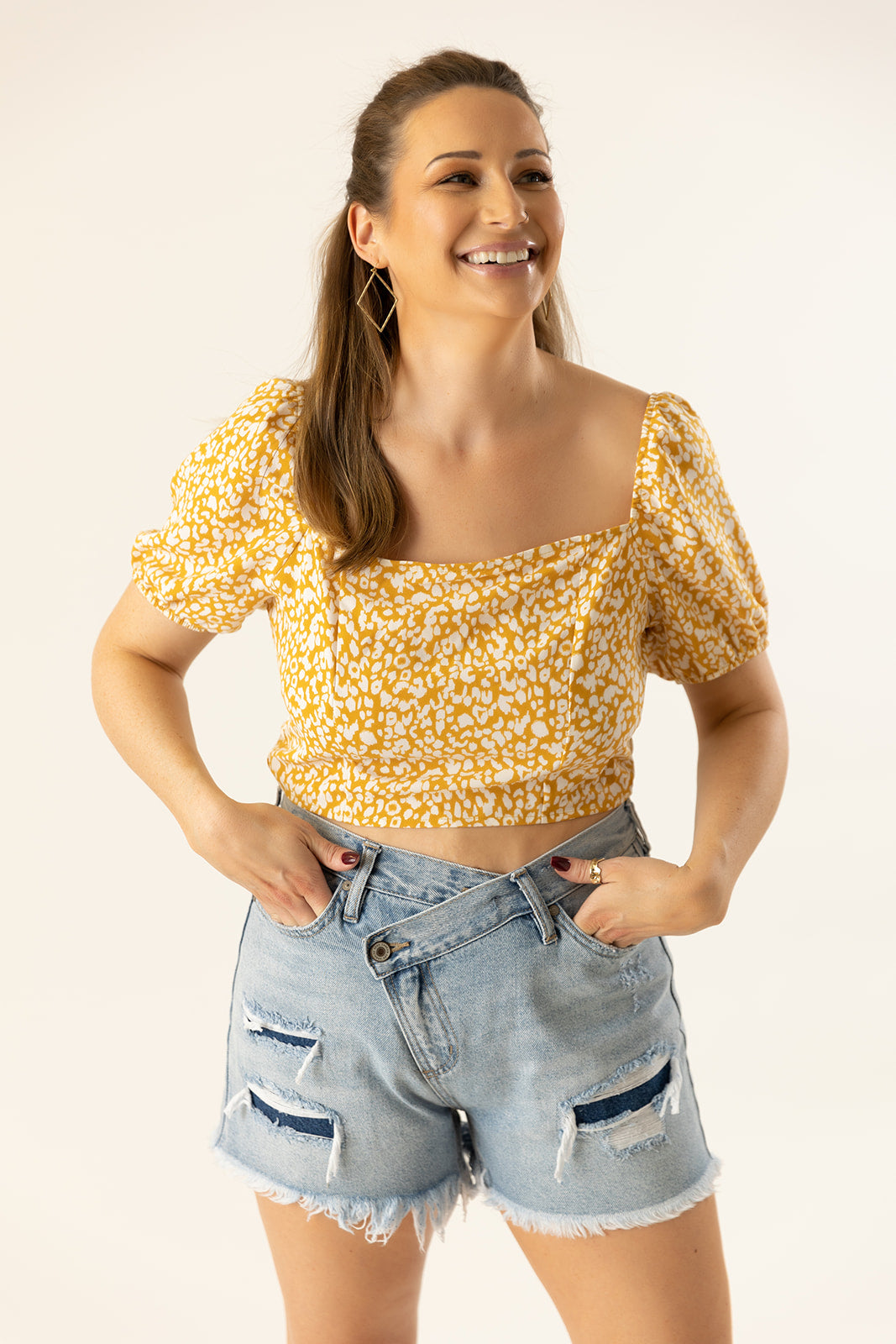 Tara Tie Back Crop