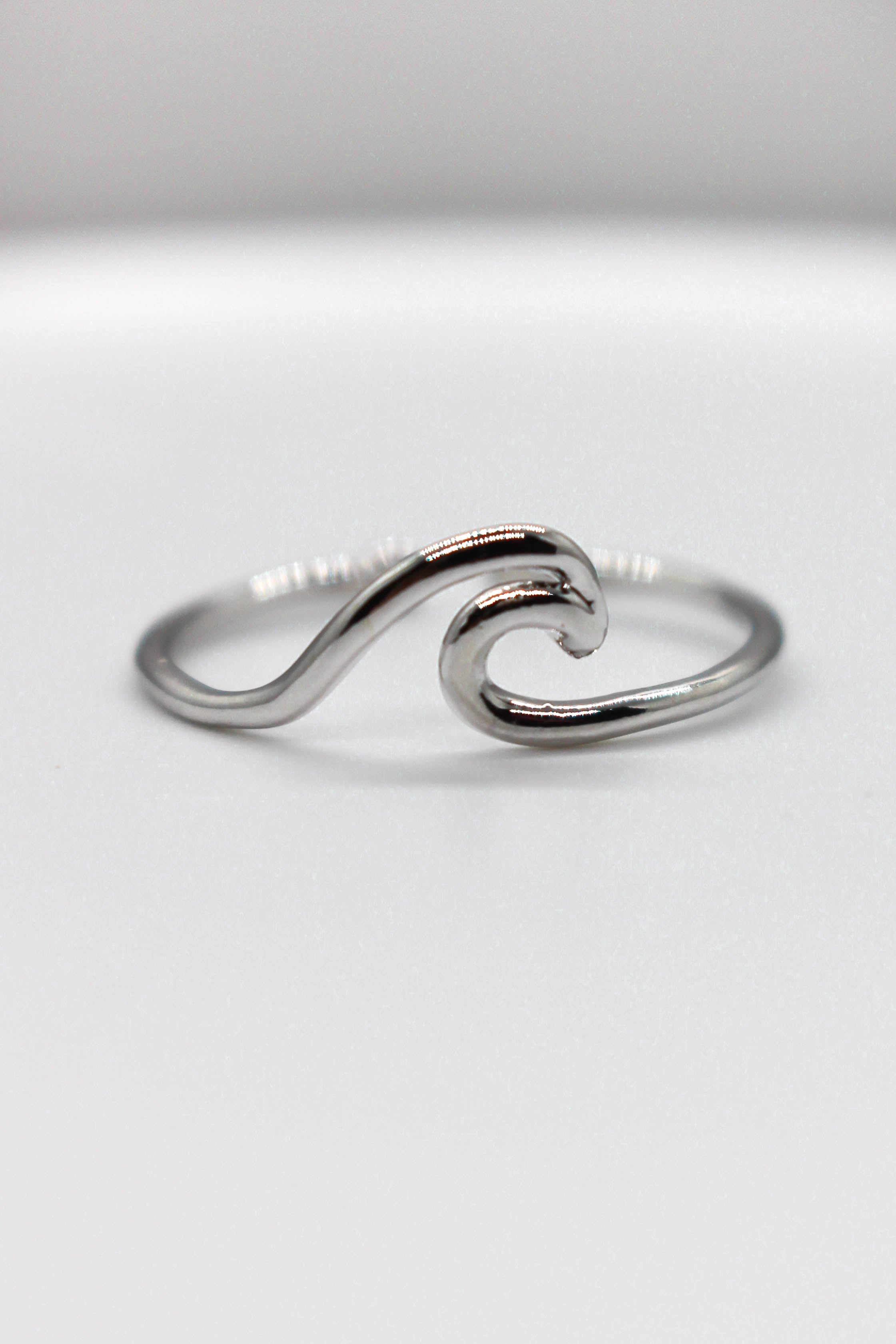 Cutout Wave Adjustable Ring - SILVER