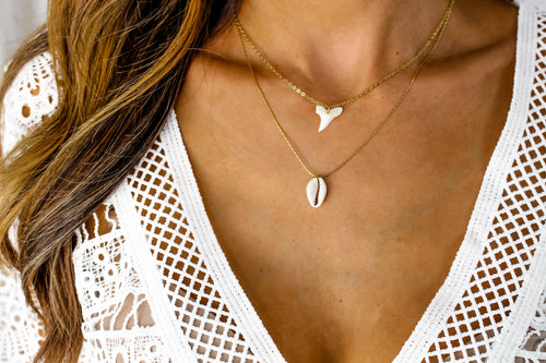 The Small Cowry Necklace
