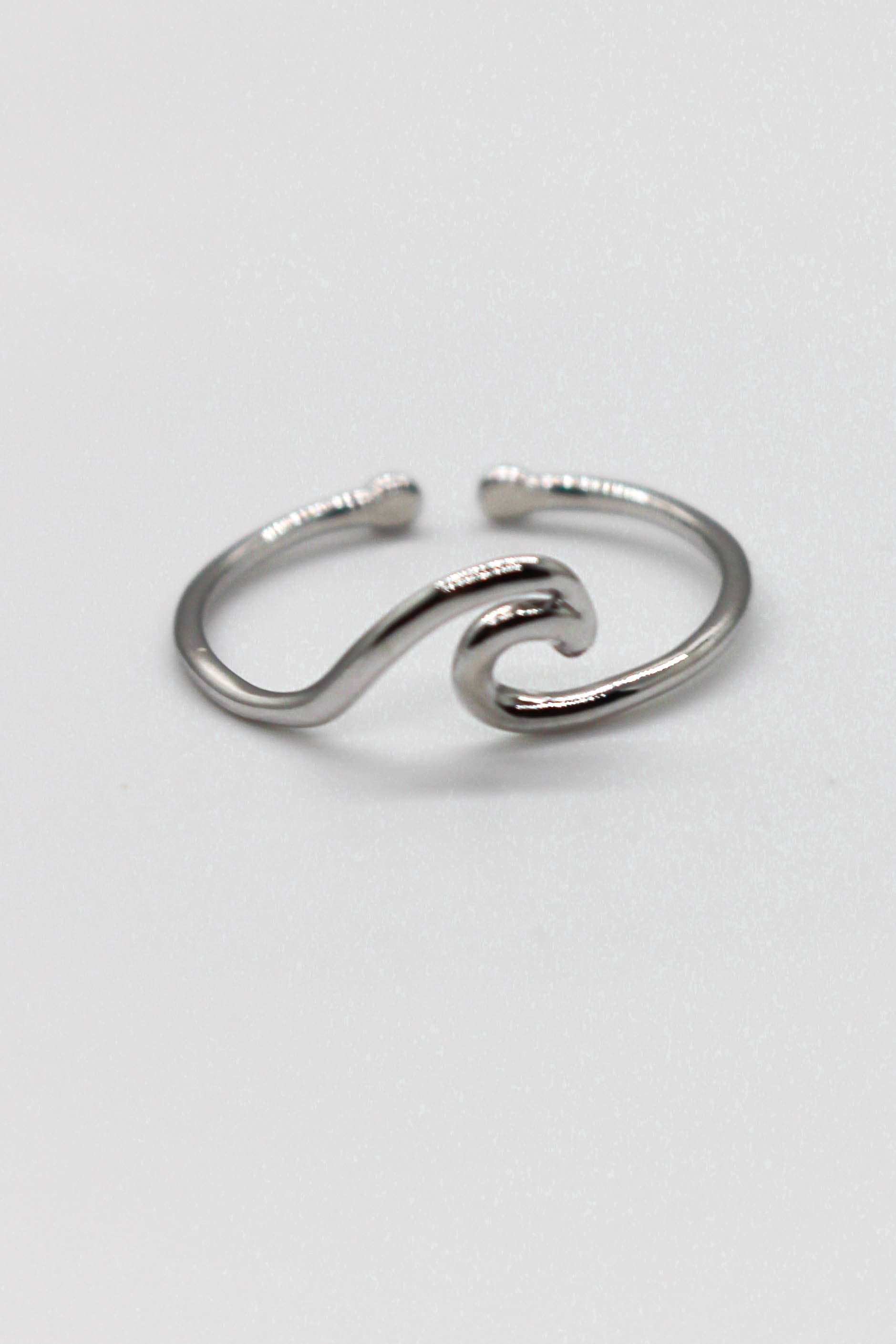 Cutout Wave Adjustable Ring - SILVER